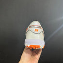 Asics Japan - Society